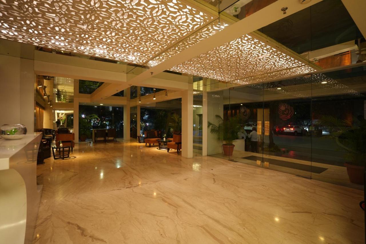 Hotel Hardeo Nagpur Exteriör bild